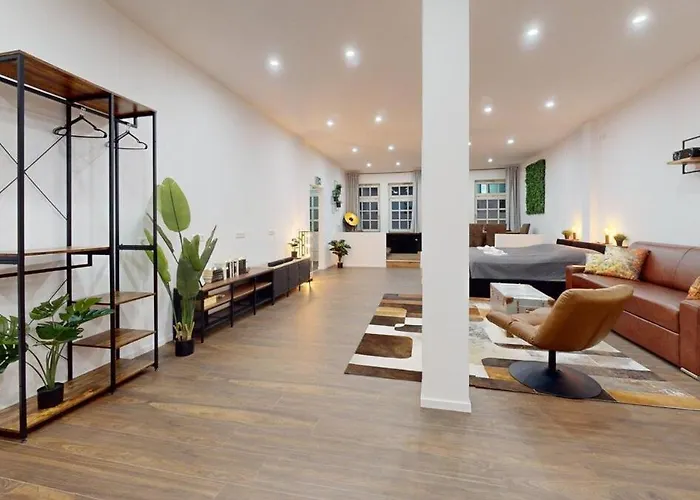 Apartment Mit Heimkino Mitten In Der Altstadt *